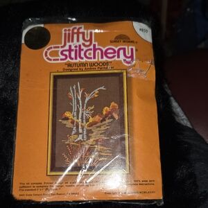 Jiffy Stitchery Autumn Woods Embroidery Kit